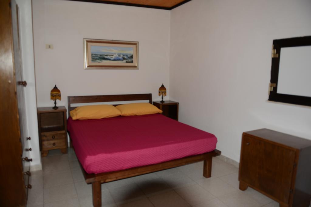 Villaggio La Pantera Rosa Scalea Bilik gambar